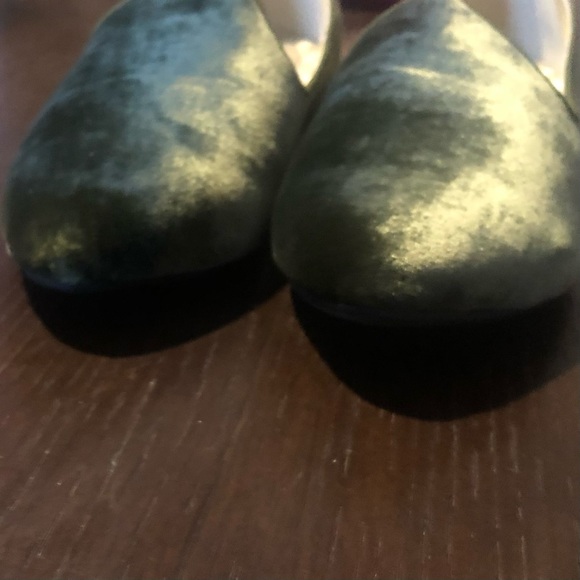 RARE & RETIRED Birdies HERON Olive Luxe Velvet Smoking Flats/Loafers/Slippers - Picture 6 of 16